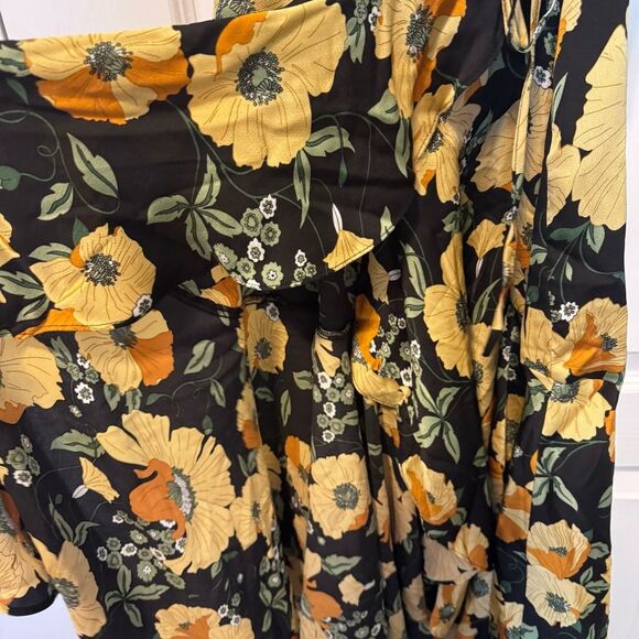 Lulus Perfectly Curated Black Floral Print Ruffled High-Low Wrap Dress NWT S - Picture 7 of 12